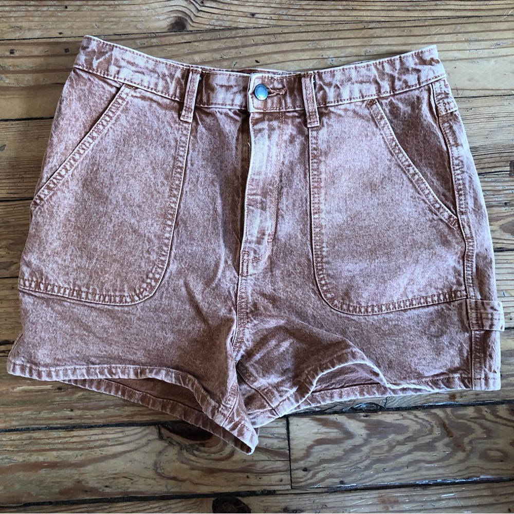 *SALE* Universal Thread High Waisted Jean Shorts Size 10